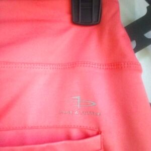 Page & Tuttle Skorts